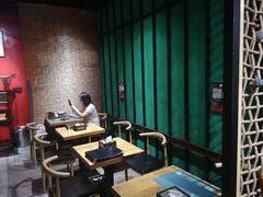 -八月美食小馆(银泰城总店)