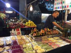 -六合夜市
