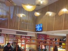 -何师傅美蛙鱼头(汉街店)