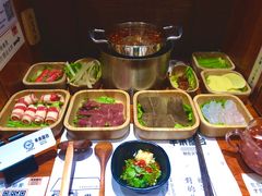 -独食火锅·半米屋台(直营总店)