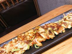 鱿鱼蔬菜饼-黑牛の店·和牛烧肉(大悦城店)