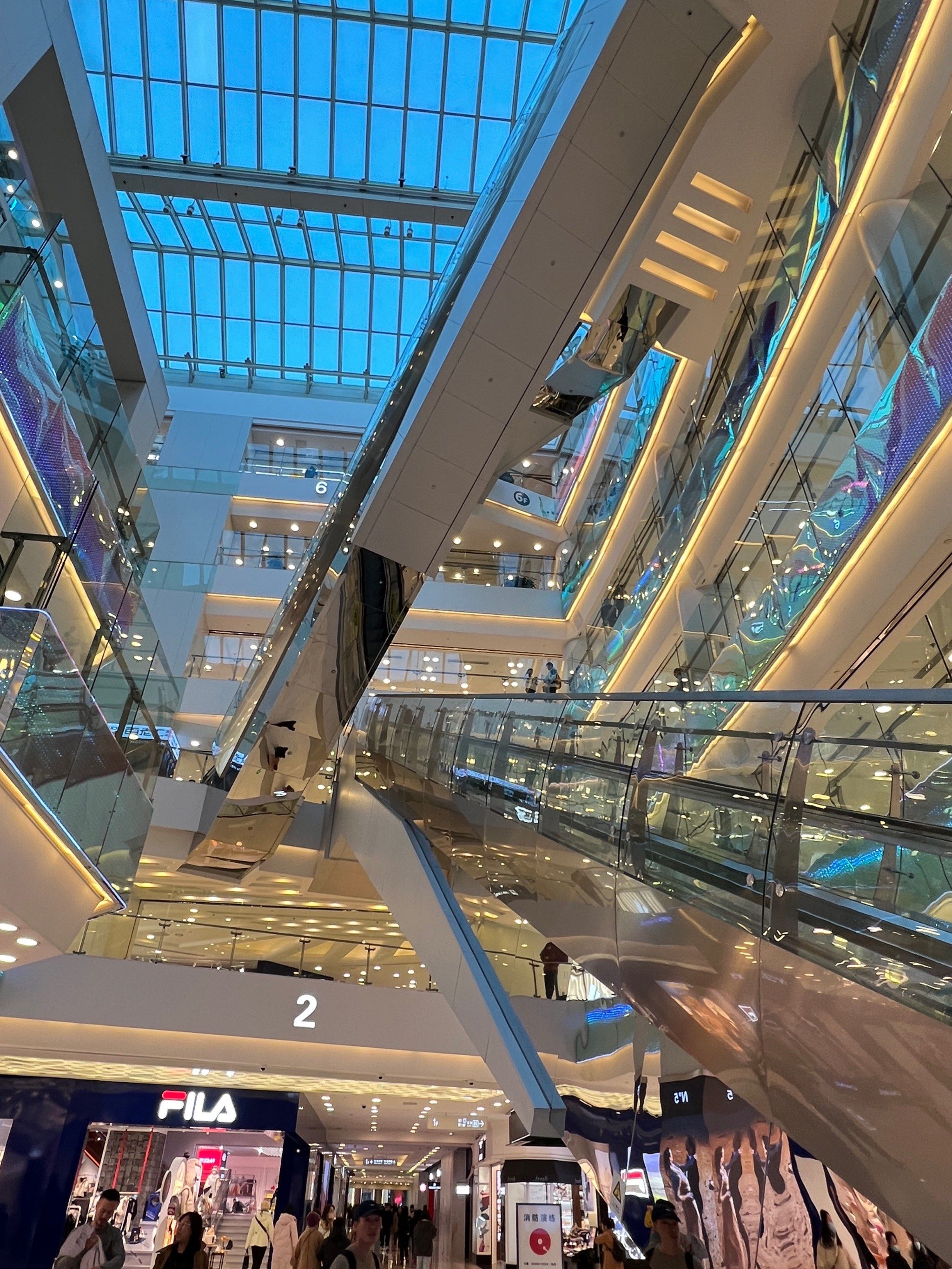 北京王府井最适合逛的商场