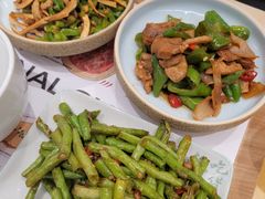 -老乡鸡(上海白玉兰广场店)