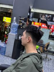 -藤野造型专业烫染接发