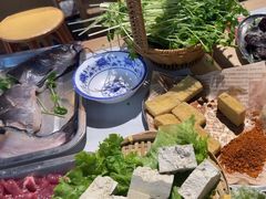 -王奋斗贵州酸汤牛肉火锅
