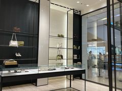 -CHANEL(德基广场店)