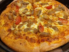 爆款铁盘披萨-必胜客(证大大拇指店)