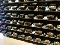 -UNDER ARMOUR(新燕莎奥莱店)