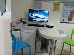 -佳雯宠物医院·皮肤科·内外科(春晓路分院)