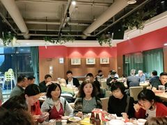 大堂-永红源啤酒·烧烤·海鲜·大排档(青特城店)