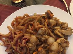 -东方红海鲜百汇(国际大厦店)