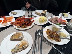 炭烤生蚝-东方红海鲜百汇(国际大厦店)