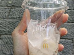 -麦当劳(杭州西湖银泰百货店)