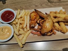 -必胜客(新中纬店)