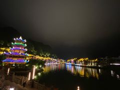 -苗伯妈酸汤火锅