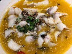 金汤酸菜鱼-小团圆餐厅(豪布斯卡店)
