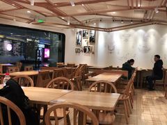 大堂-小满手工粉(上海品尊国际店)