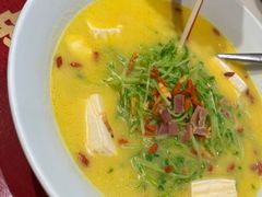 -禄鼎记·多口味酸菜鱼(凯德广场店)