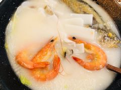 小黄鱼汤糕-十面欢腾·海鲜面·台式Bistro(长乐路店)