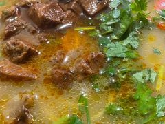 -金杨拉面王小吃面馆·牛三宝面·红烧牛肉粉