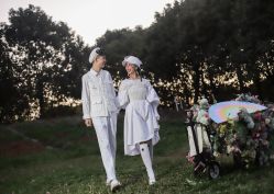 点击看大图 -太郎花子婚纱摄影艺术中心