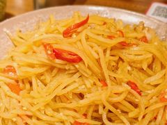 招牌土豆丝-破三川·新川菜(静安大融城店)