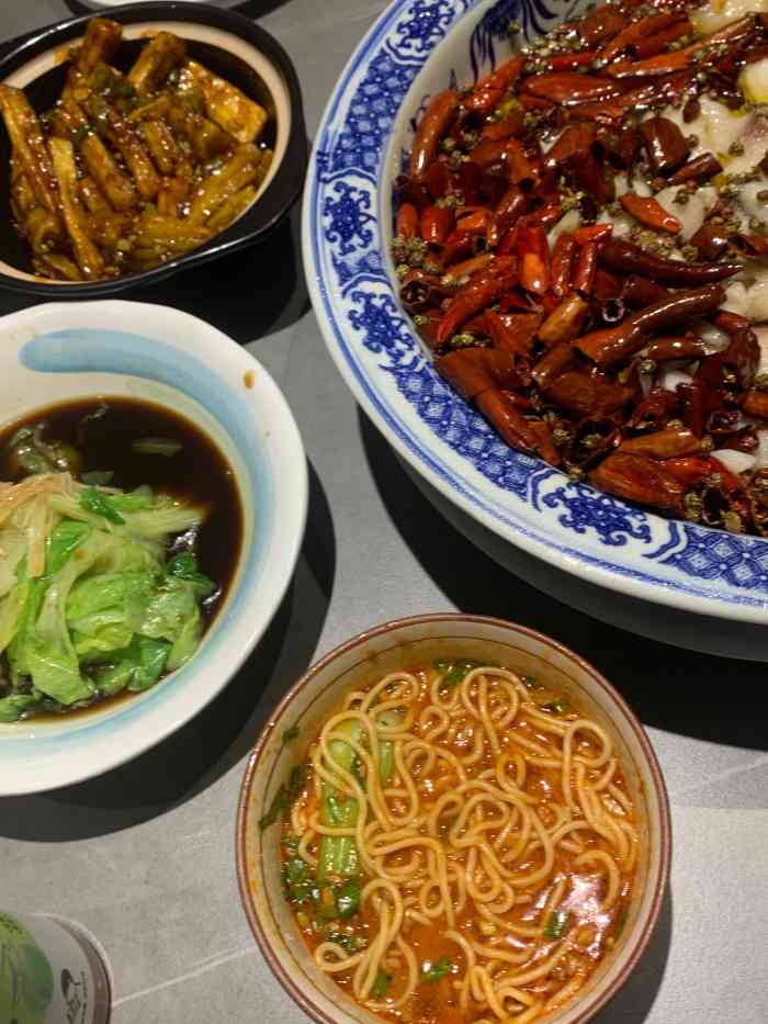 三俞竹苑(红旗街万达店)-"一到三俞竹苑糯米排骨是必点的,这次的糯米.