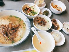 -正一涵老味道名小吃(广汉总店)