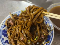 -珠宝街老左杂酱面馆