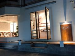 -Line 咖啡(石厦花园店)