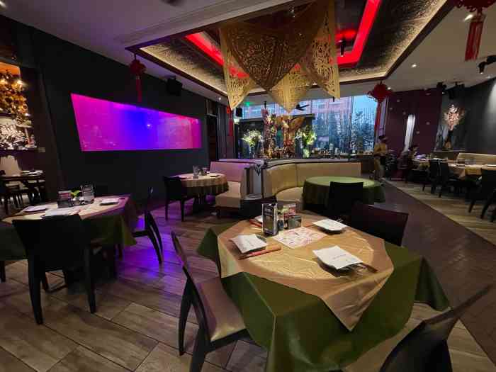 暹罗泰61泰国餐厅(仁和新城店)-"和朋友逛ifs时,想吃泰国菜,就直接