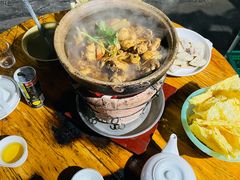 -雄伟美食(高沙中街店)