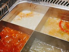 -海底捞火锅鲜切牛肉主题店(长寿路店)