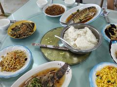 -镜泊湖聚仙楼鱼馆