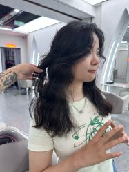 -艾美A·M Hair Salon