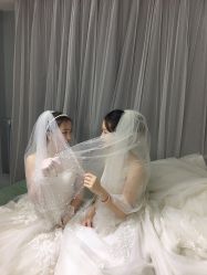 -衣贝姿婚纱礼服馆