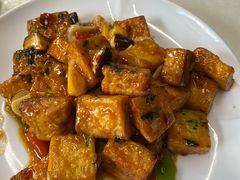 -车之谷·汽车文化主题餐厅(汽开店)