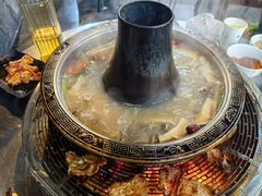 -小辣椒火盆烧烤(温泉南街店)