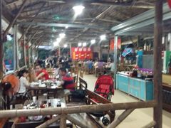 大堂-兄弟烧鸡(天河店)