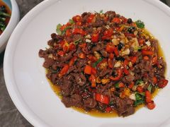 -有红鸡毛店·川菜(建设路店)