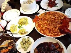 鱼子酱石榴包-甄御•海鲜新青岛菜(麦岛店)