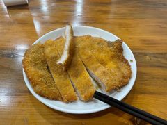 炸猪排-潘国仙耳光馄饨(黄家阙路店)