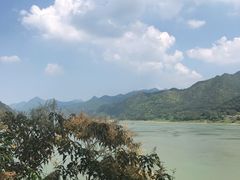 -羚羊峡古栈道森林公园