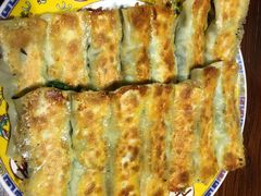 虾仁三鲜锅贴-七菜馆·东北菜·蒸饺(文体路店)