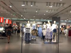 -H&M(星河城店)