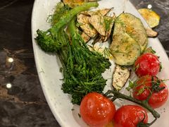 -LESCEDARS Brasserie Bistro香柏树