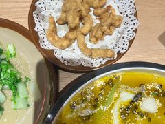 -川堂风·跷脚牛肉·乐山爆炒(宝山日月光店)