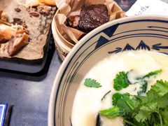 草本汤腌制猪小排面-和府捞面(西溪印象城店)