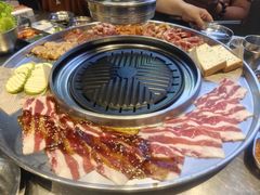 -哈哈碳都·牛肋条无限自助烤肉(台江万达店)