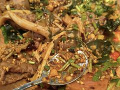 -成都你六姐·牛肉冒菜(上海环宇荟店)